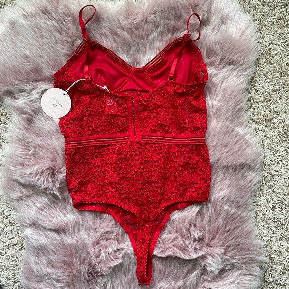 Wild Honey Bodysuit - Picture 4 of 13